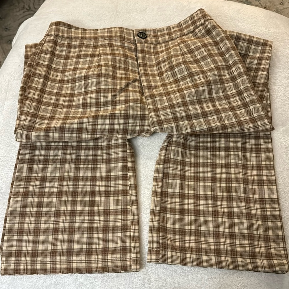 Cute lightweight polyester plaid pants slightly bootcut size 4 SHEIN